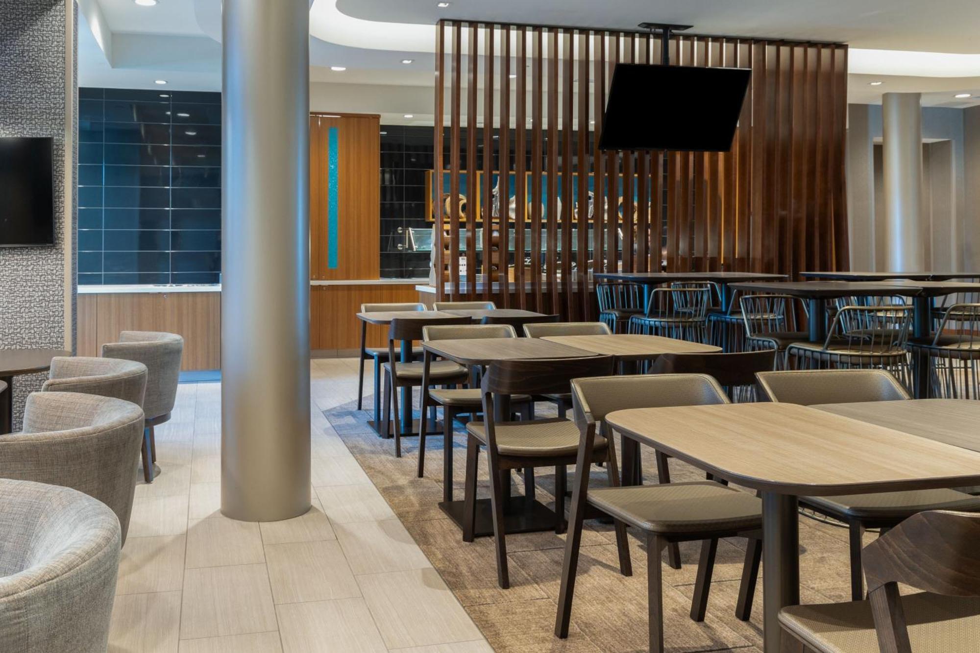 Springhill Suites By Marriott Pleasanton Ngoại thất bức ảnh